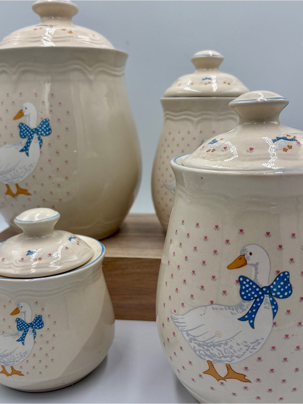 VINTAGE Tienshan Brick Oven Aunt Rhody Stoneware 4 Canisters-Blue Ribbon & Geese